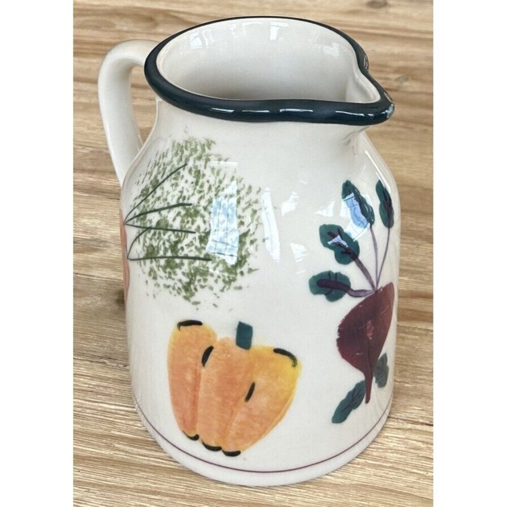 Hartstone Pottery FARMERS MARKET 64oz Large Pitcher 2qt Vegetables Vintage 1990